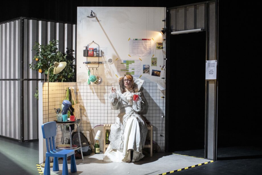 Mélancolikea. Comment meubler sa peine.